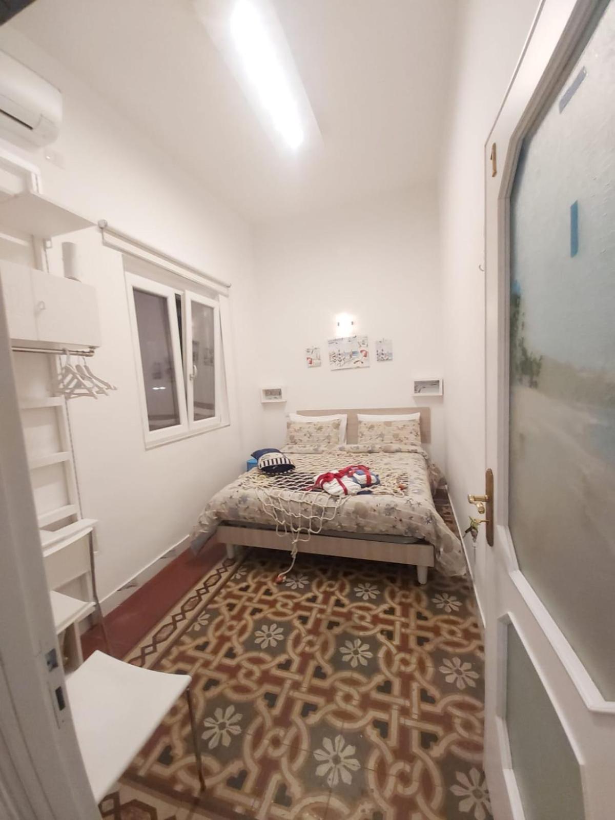 كروتوني B&B Vista Mare الغرفة الصورة