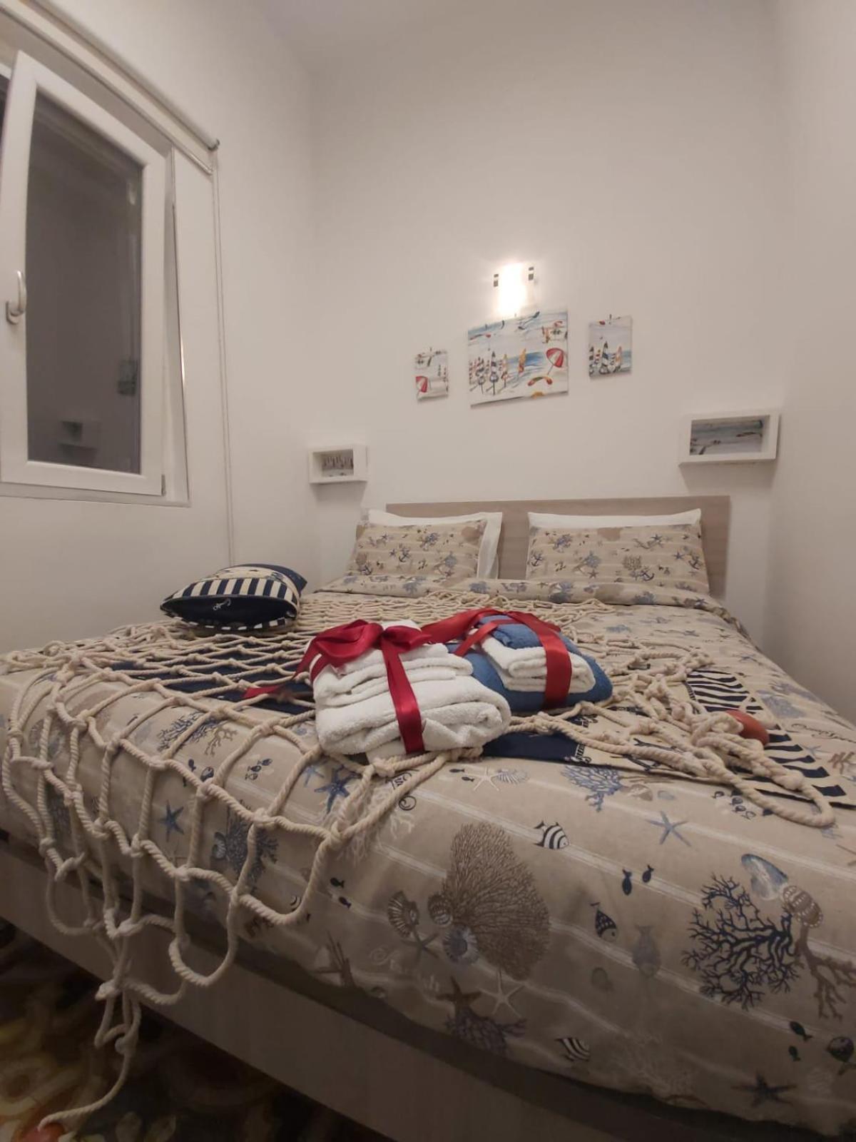 كروتوني B&B Vista Mare الغرفة الصورة